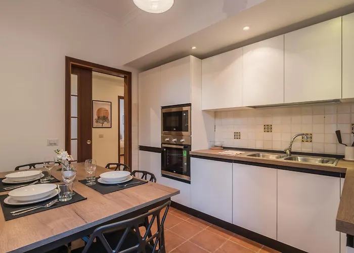 Apartament Joivy Lovely Flats Next To Fontana Di Trevi Rzym